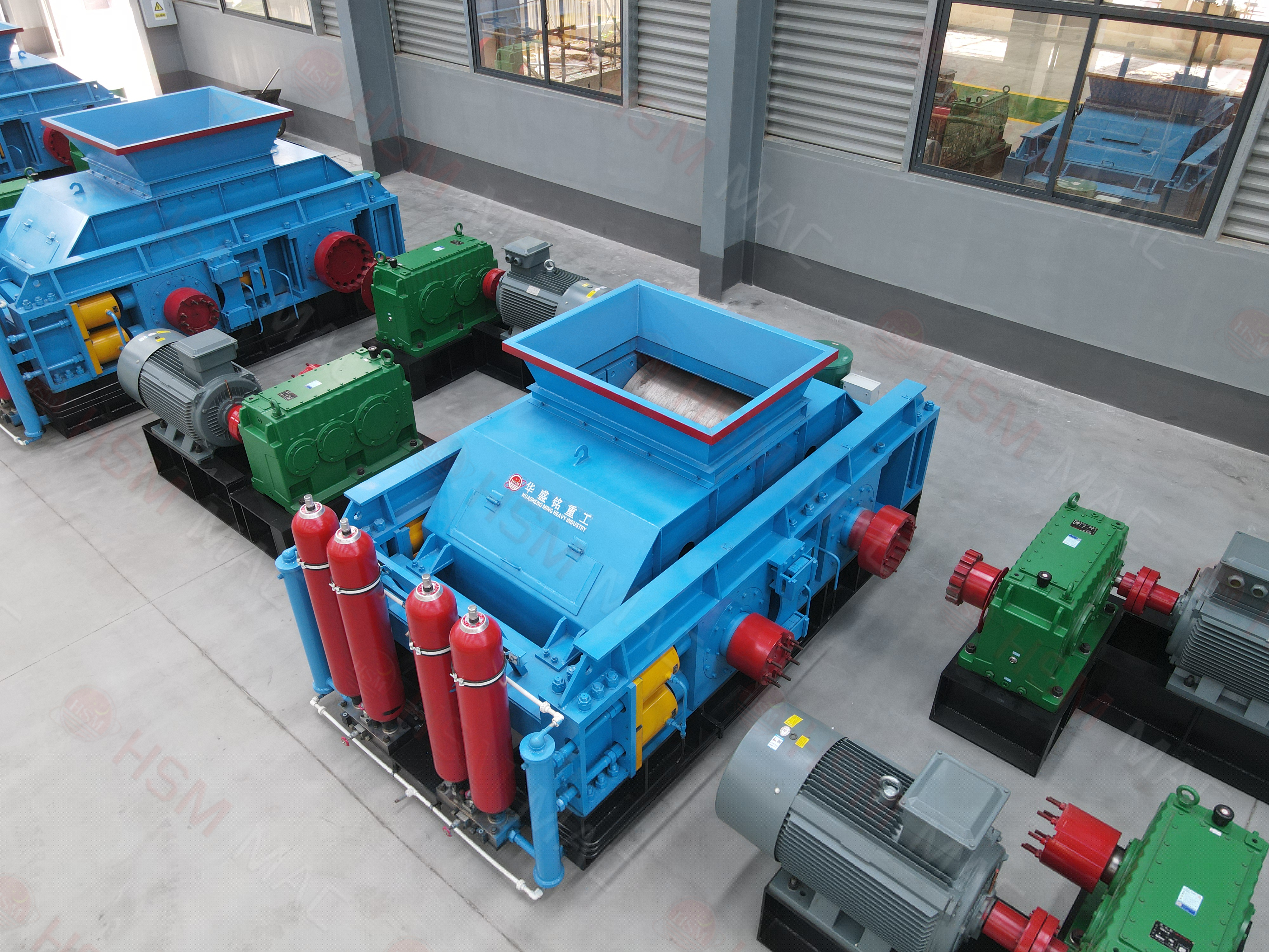 鐵礦尾料變身建材原料 華盛銘1010對輥破碎機助力尾料資源化利用