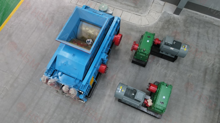 華盛銘對輥破碎機技術升級 助力鵝卵石制砂穩定生產