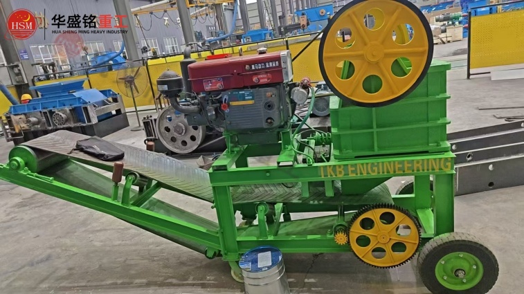 鈦鐵礦對(duì)輥制砂機(jī) 鈦鐵礦對(duì)輥制砂機(jī)