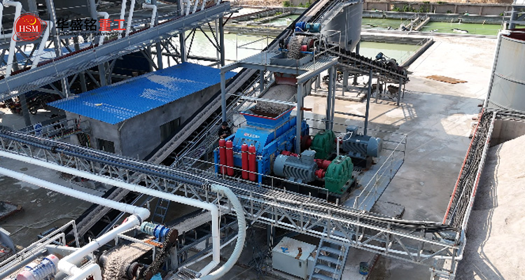 硫精砂破碎機客戶生產現場